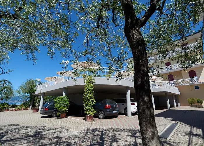 Benacus Hotel