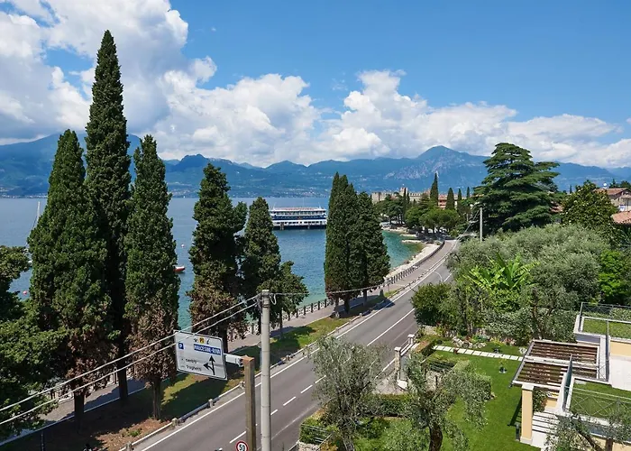 Hotel Benacus Torri Del Benaco