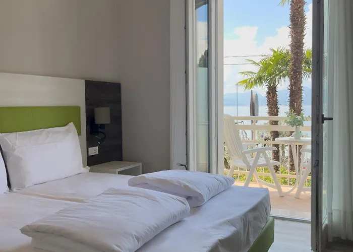Hotel Benacus