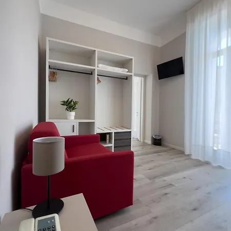 Hotel Benacus