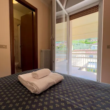 Benacus Otel Torri Del Benaco