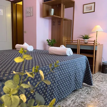 Benacus Hotel