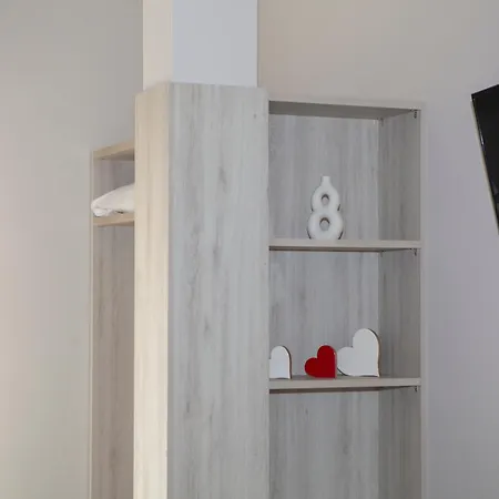 Otel Benacus 3*
