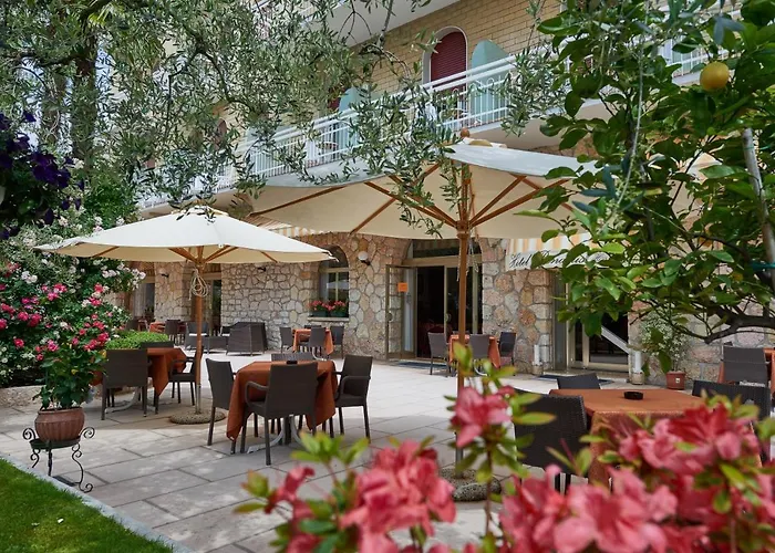 Hotel Benacus