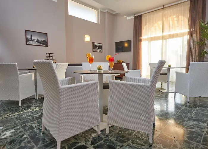 Benacus 3* Torri Del Benaco