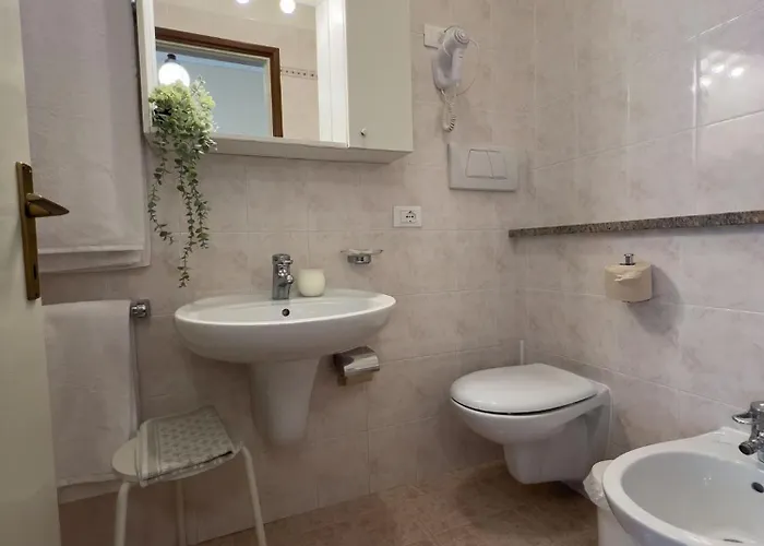 Benacus Hotel 3*