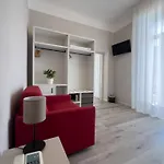 Отель Benacus