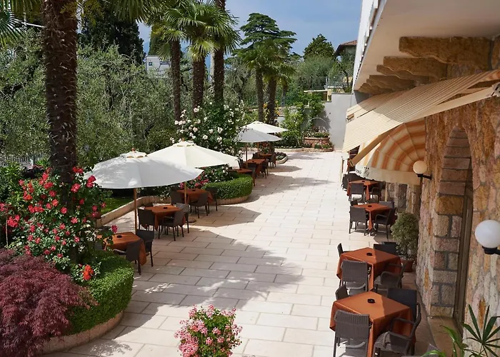 Benacus Hotel Torri Del Benaco