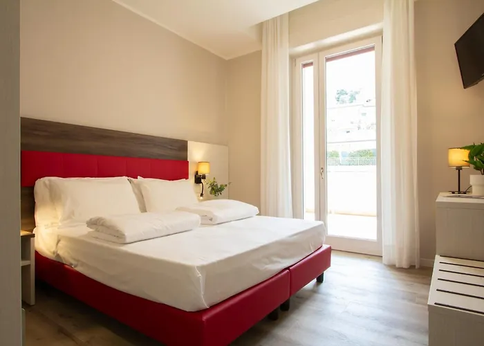 Hotel Benacus 3*